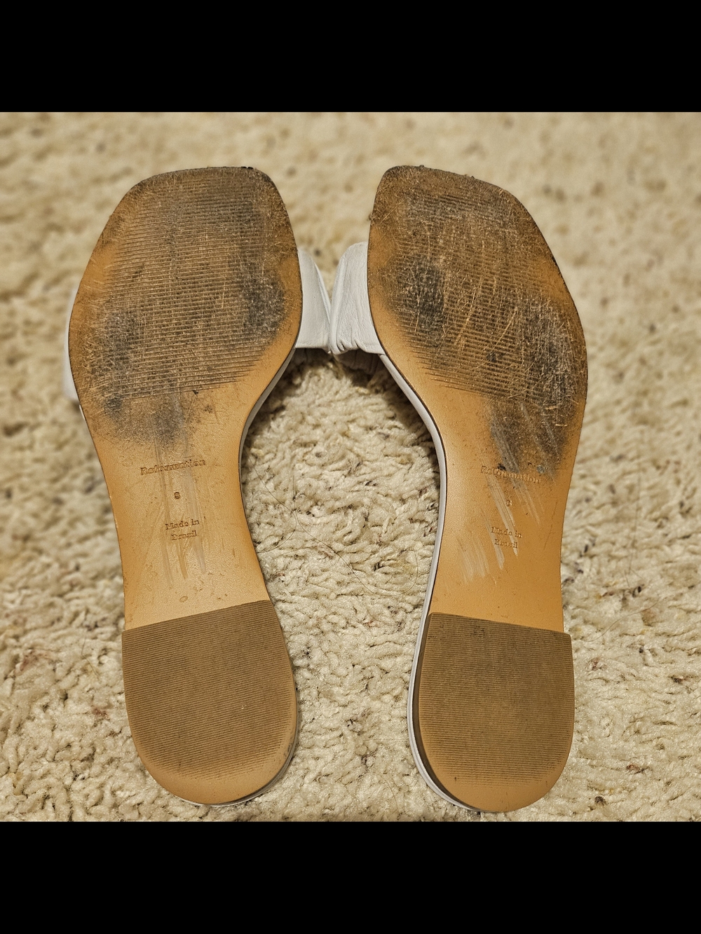 Reformation White Ruched Slide - Picture 4 of 5
